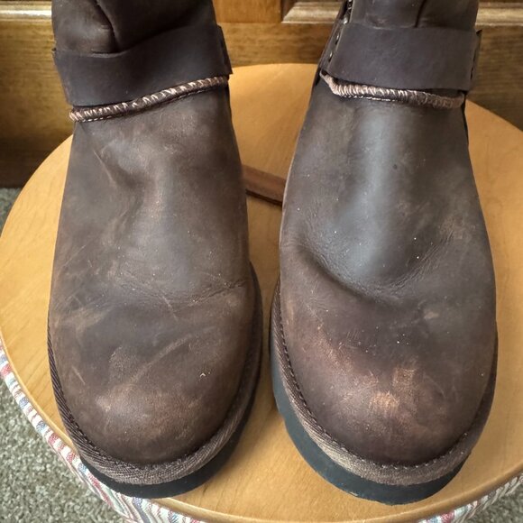 UGG Brown "Maddox" Moto Buckle Boots w/Sheepskin Lining Size 6 (S/N 1009279) - Picture 4 of 14